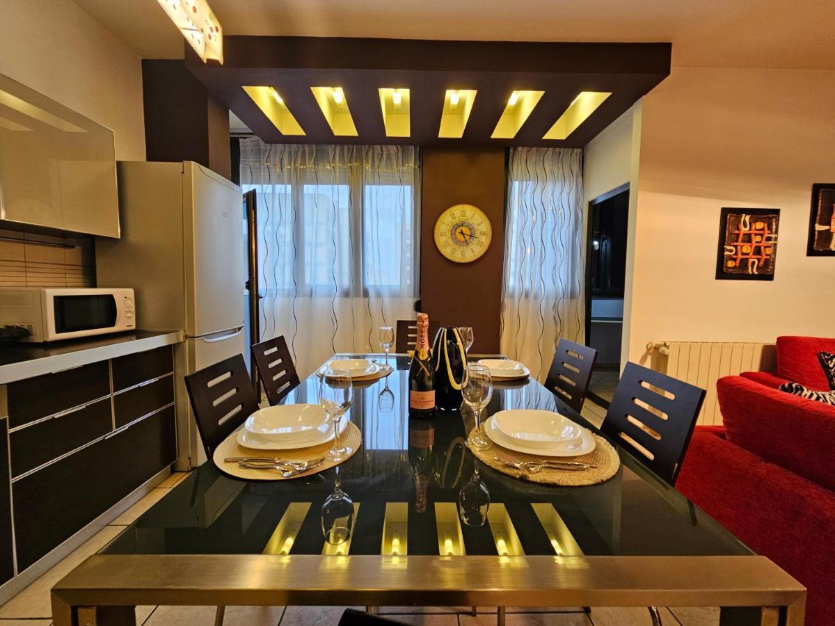Center Apartment Easy_Luxury Tirana Exterior foto